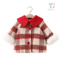 bebeshko-detsko-palto-plaid-fur-trim